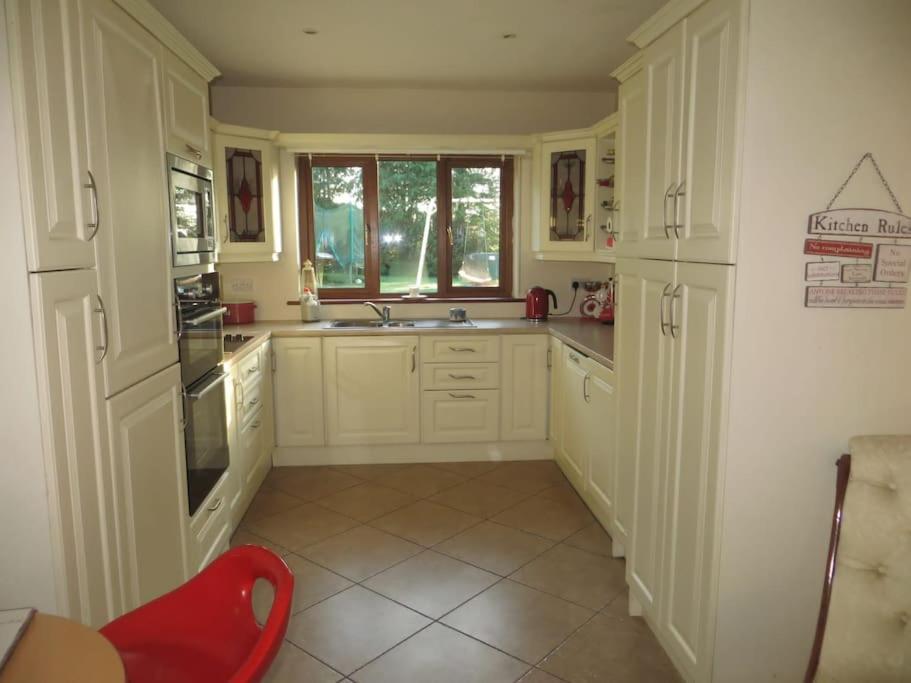 Borodino Studio Apartment Enniscorthy Eksteriør billede